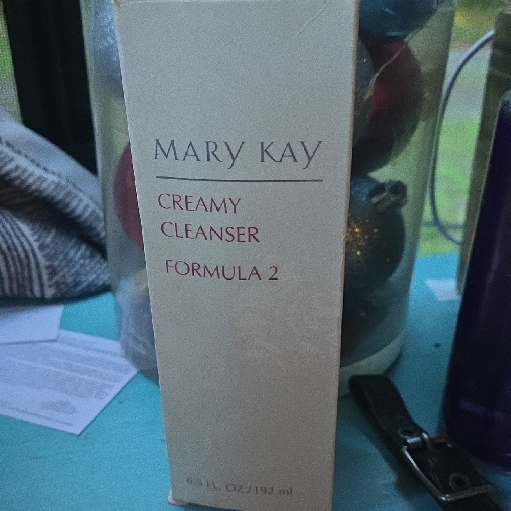 Mary Kay Creamy Cleanser Formula 2 - Cream